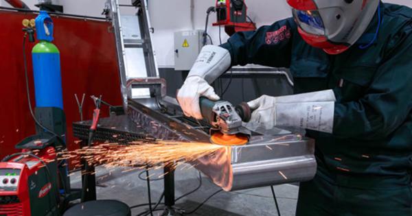 Proyectos industriales para fabricación de piezas metálicas